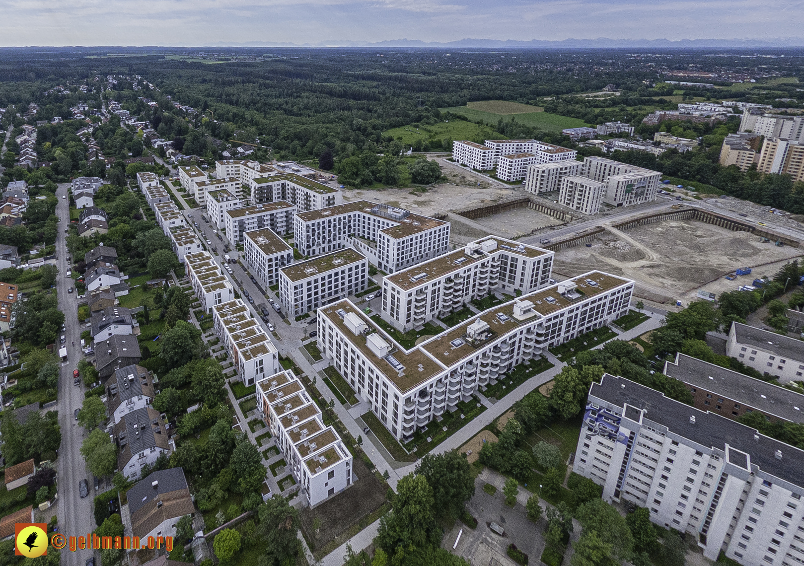 06.06.2024 - Luftbilder der Baustelle Alexisquartier und Pandion Verde in Neuperlach