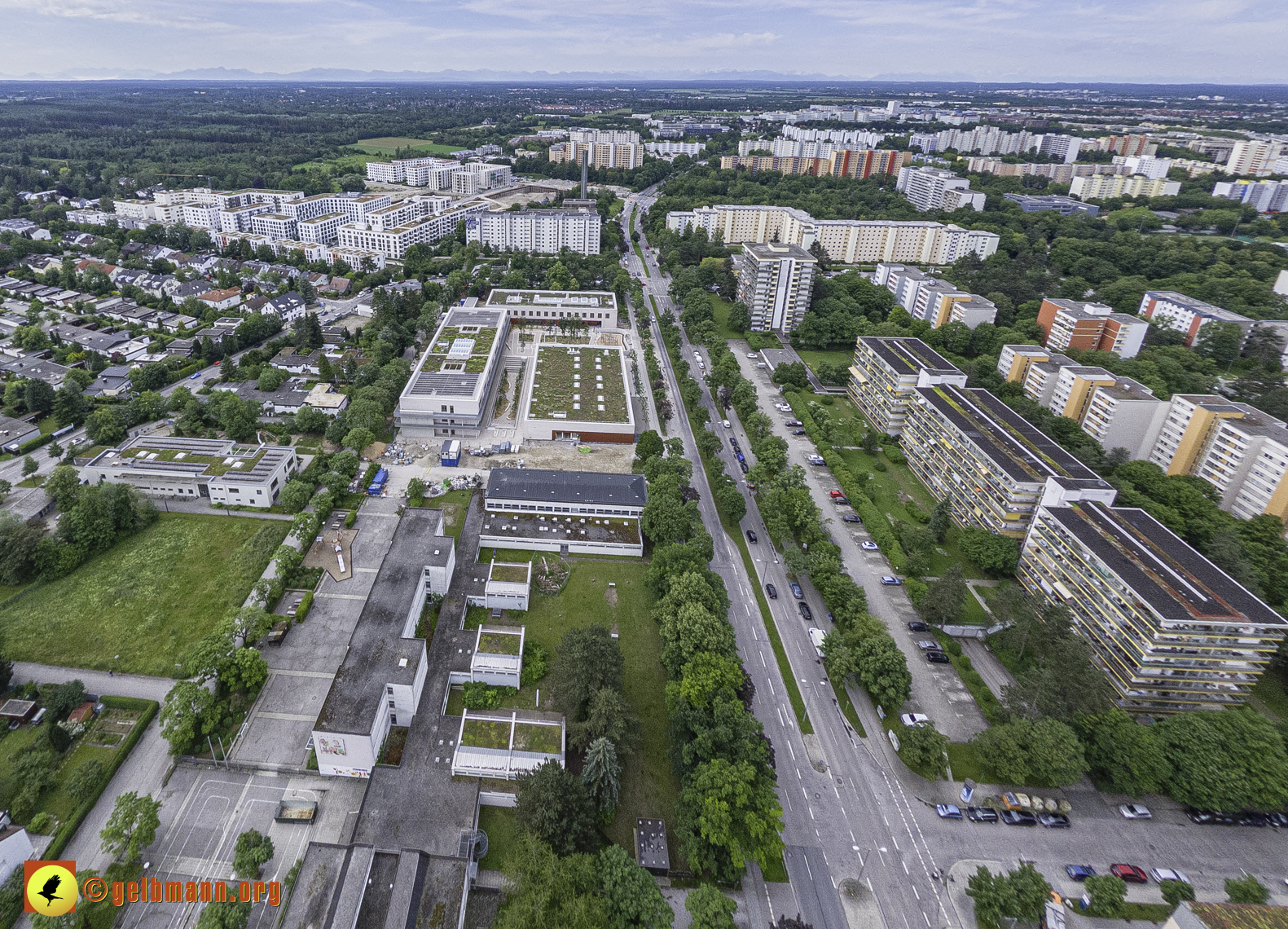 06.06.2024 - Luftbilder der Baustelle Grundschule_am_Karl-Marx-Ring in Neuperlach