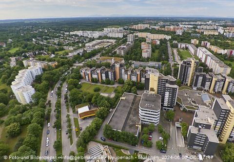 06.06.2024 - Marx-Zentrum, Studentenwohnheim, Wohnanlage Karl-Marx-Ring 52-62, KMR 53-57c Umgebung