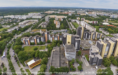 06.06.2024 - Marx-Zentrum, Studentenwohnheim, Wohnanlage Karl-Marx-Ring 52-62, KMR 53-57c Umgebung