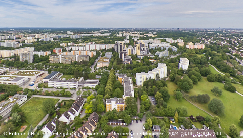 06.06.2024 - Marx-Zentrum, Studentenwohnheim, Wohnanlage Karl-Marx-Ring 52-62, KMR 53-57c Umgebung