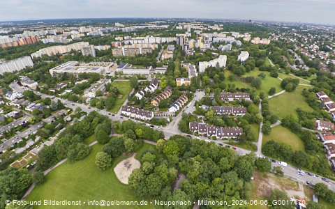 06.06.2024 - Marx-Zentrum, Studentenwohnheim, Wohnanlage Karl-Marx-Ring 52-62, KMR 53-57c Umgebung