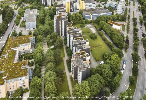 07.06.2024 - Marx-Zentrum, Studentenwohnheim, Wohnanlage Karl-Marx-Ring 52-62, KMR 53-57c Umgebung