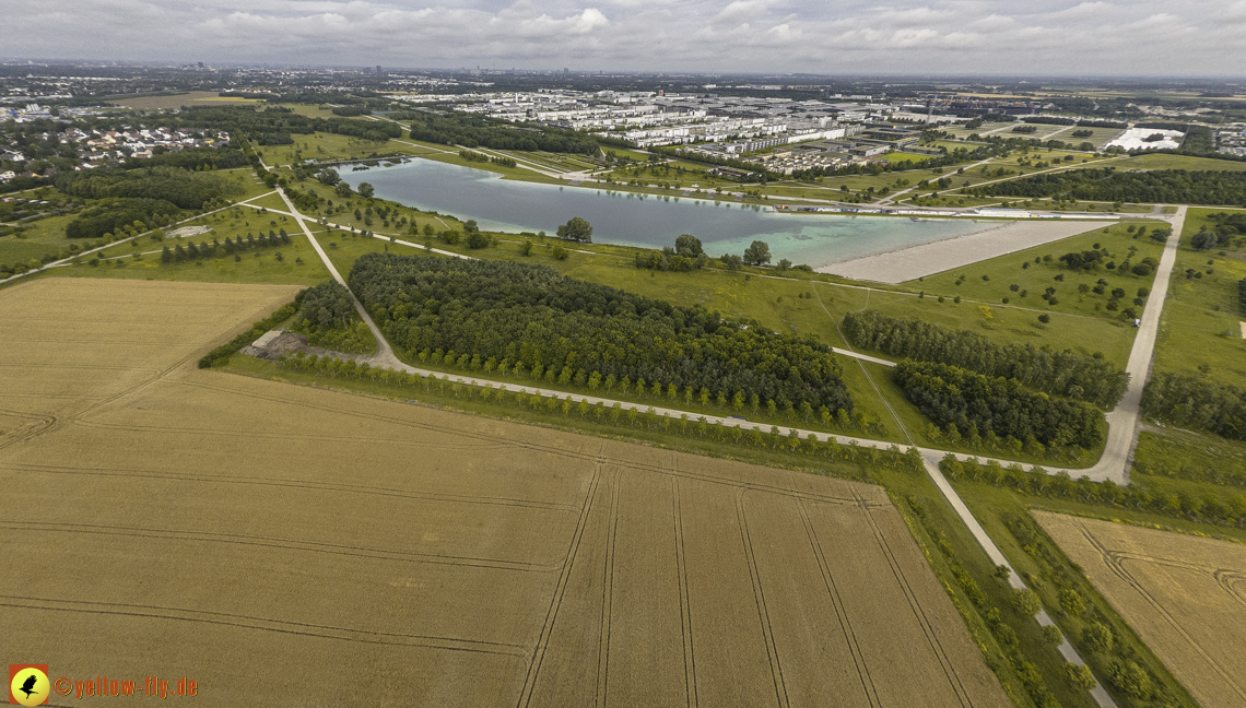 11.07.2024 - DEMOS-Baustelle und BayernHeim-Baustelle in Gronsdorf und Riemer See