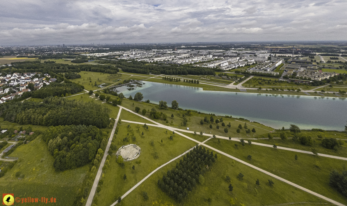 11.07.2024 - DEMOS-Baustelle und BayernHeim-Baustelle in Gronsdorf und Riemer See