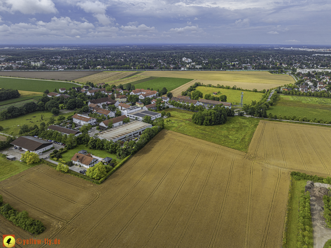 11.07.2024 - DEMOS-Baustelle und BayernHeim-Baustelle in Gronsdorf