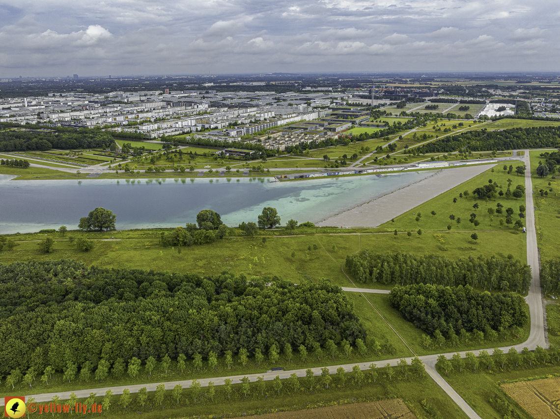 11.07.2024 - DEMOS-Baustelle und BayernHeim-Baustelle in Gronsdorf