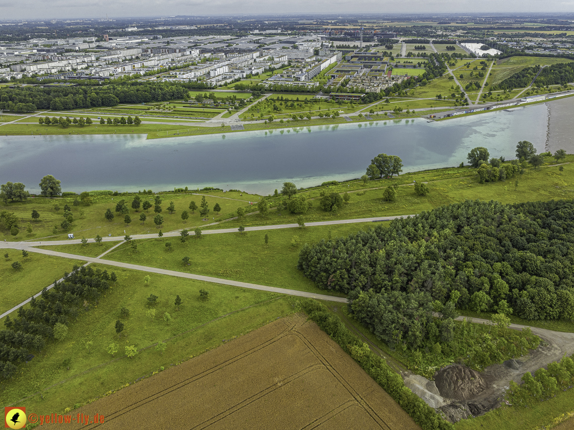 11.07.2024 - DEMOS-Baustelle und BayernHeim-Baustelle in Gronsdorf
