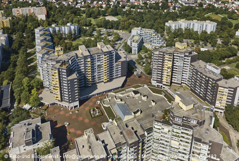 29.07.2024 - Marx-Zentrum, Studentenwohnheim, Wohnanlage Karl-Marx-Ring 52-62, KMR 53-57c Umgebung