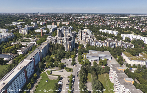03.08.2024 - Marx-Zentrum, Studentenwohnheim, Wohnanlage Karl-Marx-Ring 52-62, KMR 53-57c Umgebung