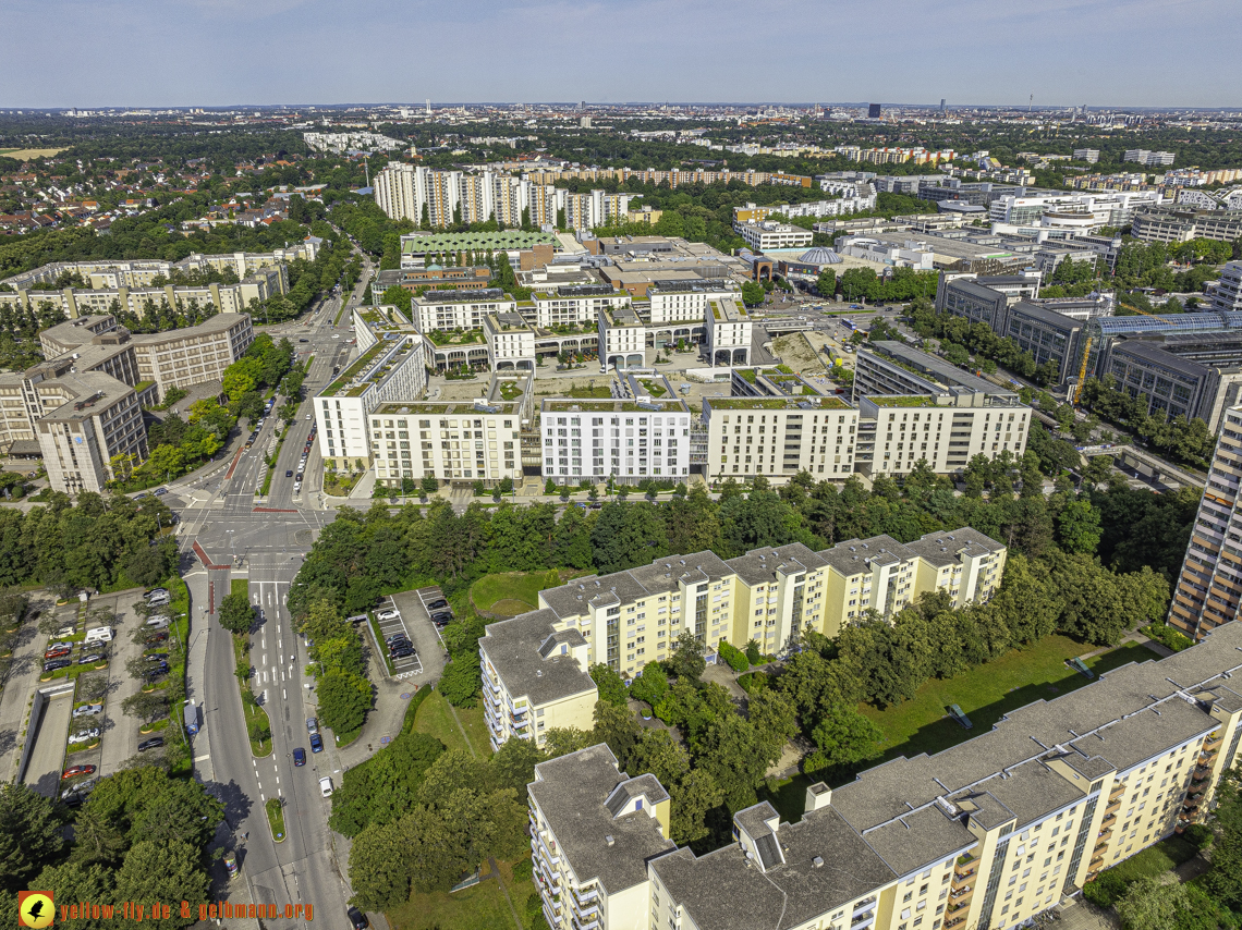 16.08.2024 - Perlach Plaza und Neue-Mitte und Umgebung