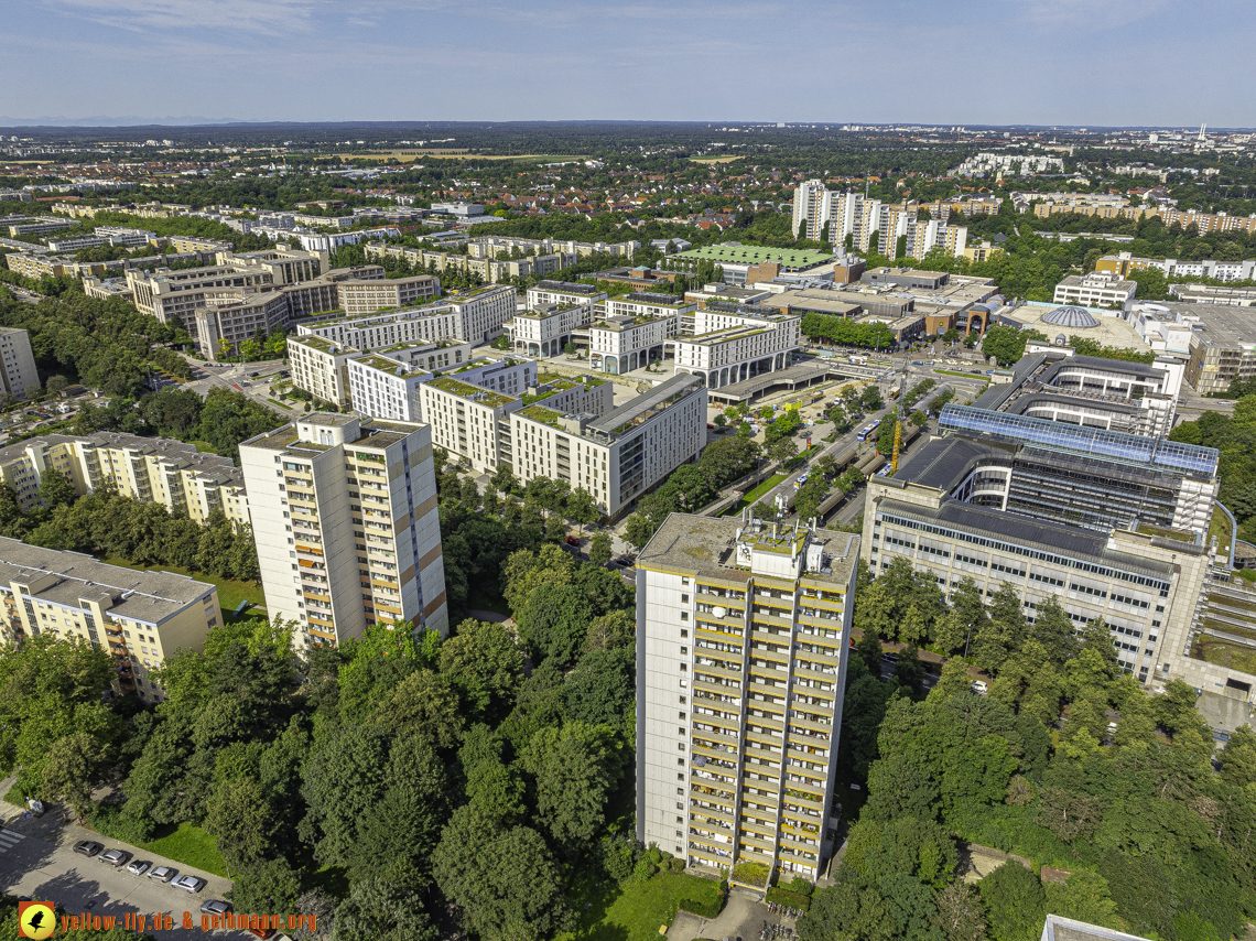 16.08.2024 - Perlach Plaza und Neue-Mitte und Umgebung