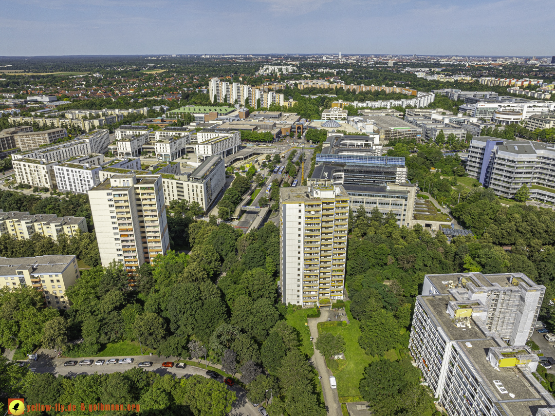 16.08.2024 - Perlach Plaza und Neue-Mitte und Umgebung