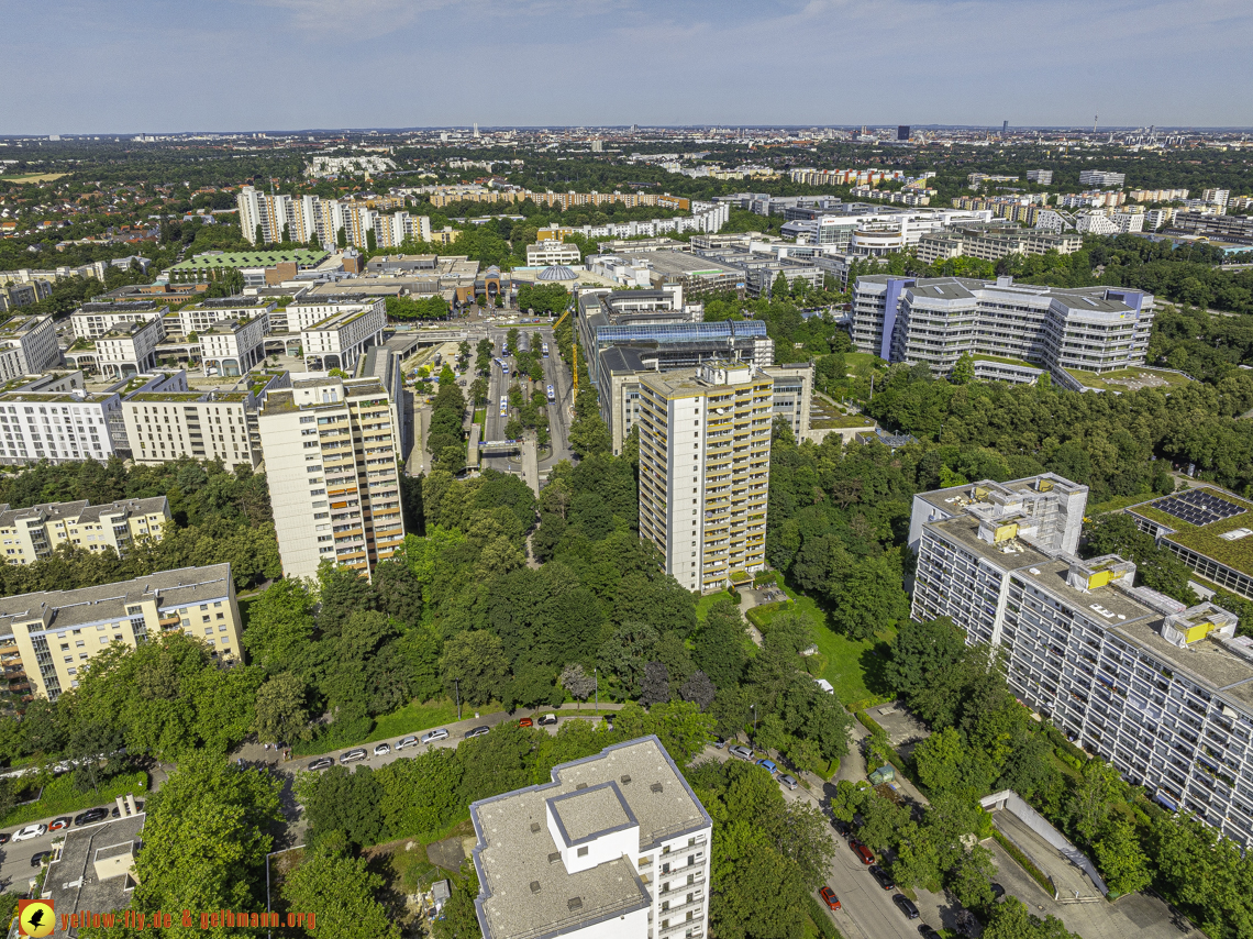16.08.2024 - Perlach Plaza und Neue-Mitte und Umgebung