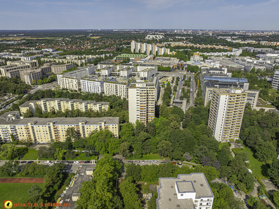 16.08.2024 - Perlach Plaza und Neue-Mitte und Umgebung