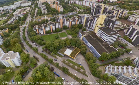 12.09.2024 - Marx-Zentrum, Studentenwohnheim, Wohnanlage Karl-Marx-Ring 52-62, KMR 53-57c Umgebung