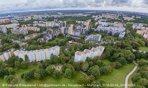 12.09.2024 - Marx-Zentrum, Studentenwohnheim, Wohnanlage Karl-Marx-Ring 52-62, KMR 53-57c Umgebung