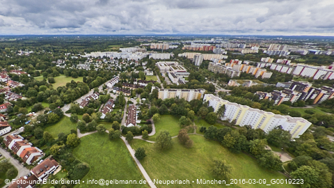 12.09.2024 - Marx-Zentrum, Studentenwohnheim, Wohnanlage Karl-Marx-Ring 52-62, KMR 53-57c Umgebung