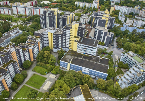 12.09.2024 - Marx-Zentrum, Studentenwohnheim, Wohnanlage Karl-Marx-Ring 52-62, KMR 53-57c Umgebung