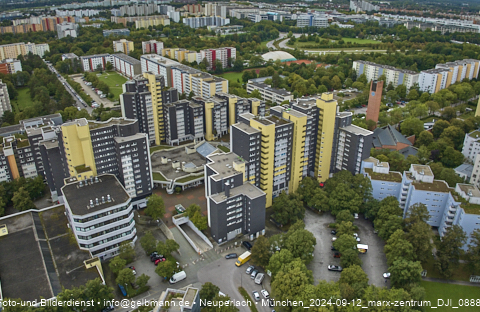 12.09.2024 - Marx-Zentrum, Studentenwohnheim, Wohnanlage Karl-Marx-Ring 52-62, KMR 53-57c Umgebung