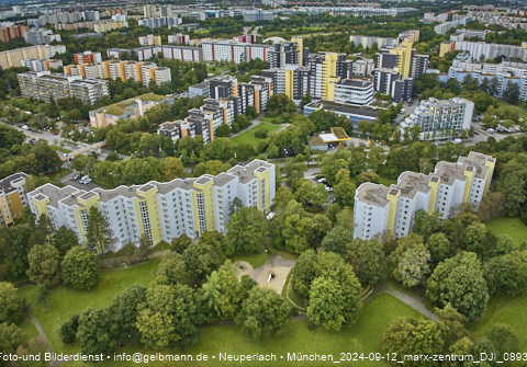 12.09.2024 - Marx-Zentrum, Studentenwohnheim, Wohnanlage Karl-Marx-Ring 52-62, KMR 53-57c Umgebung