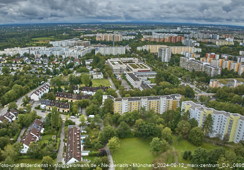 12.09.2024 - Marx-Zentrum, Studentenwohnheim, Wohnanlage Karl-Marx-Ring 52-62, KMR 53-57c Umgebung