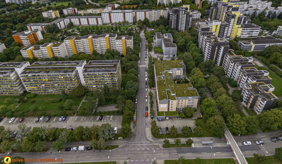 13.09.2024 - das Marx-Zentrum und Wohnanlage am Karl-Marx-Ring 52-62