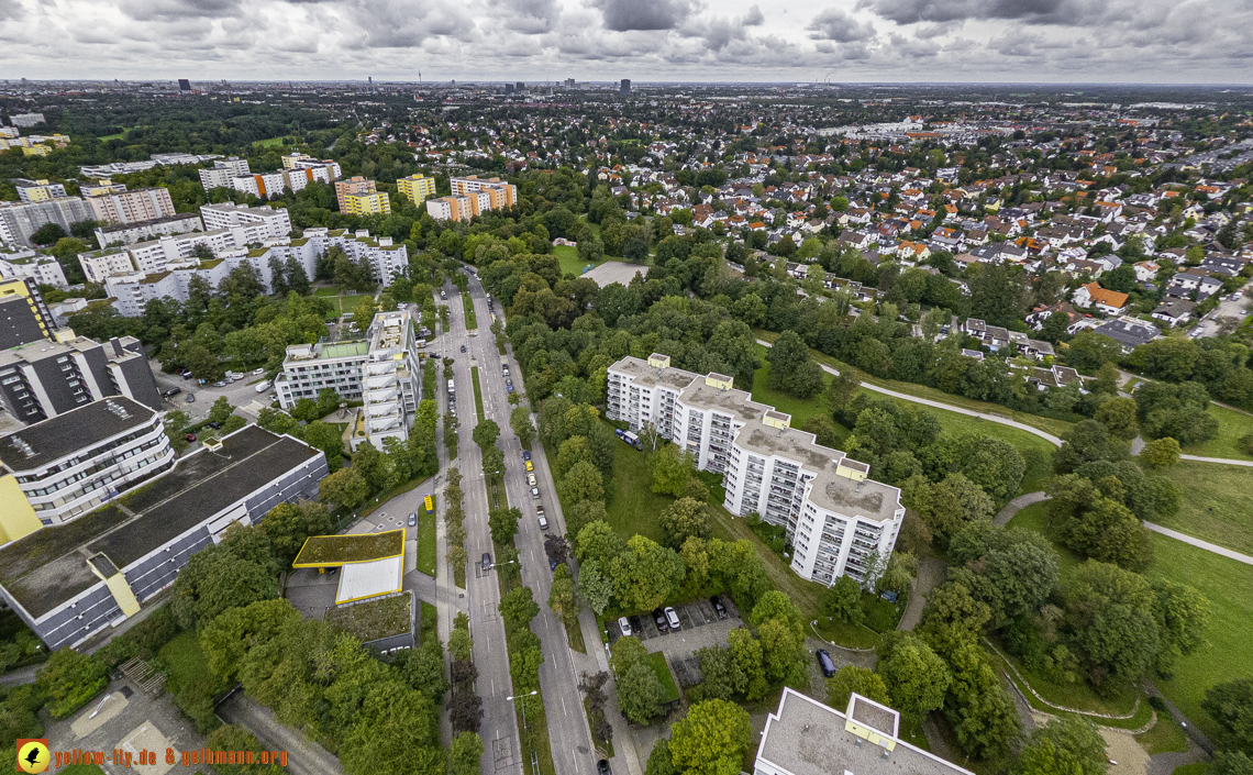 13.09.2024 - das Marx-Zentrum und Wohnanlage am Karl-Marx-Ring 52-62