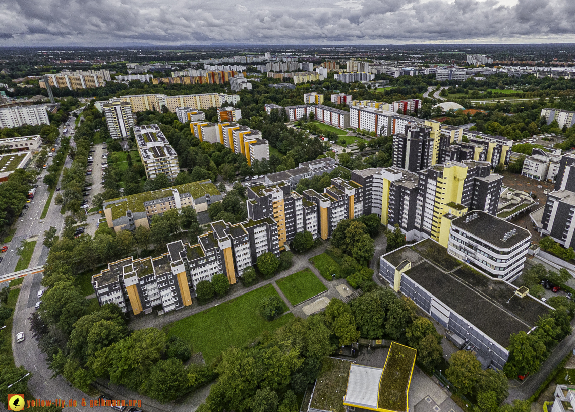 13.09.2024 - das Marx-Zentrum und Wohnanlage am Karl-Marx-Ring 52-62