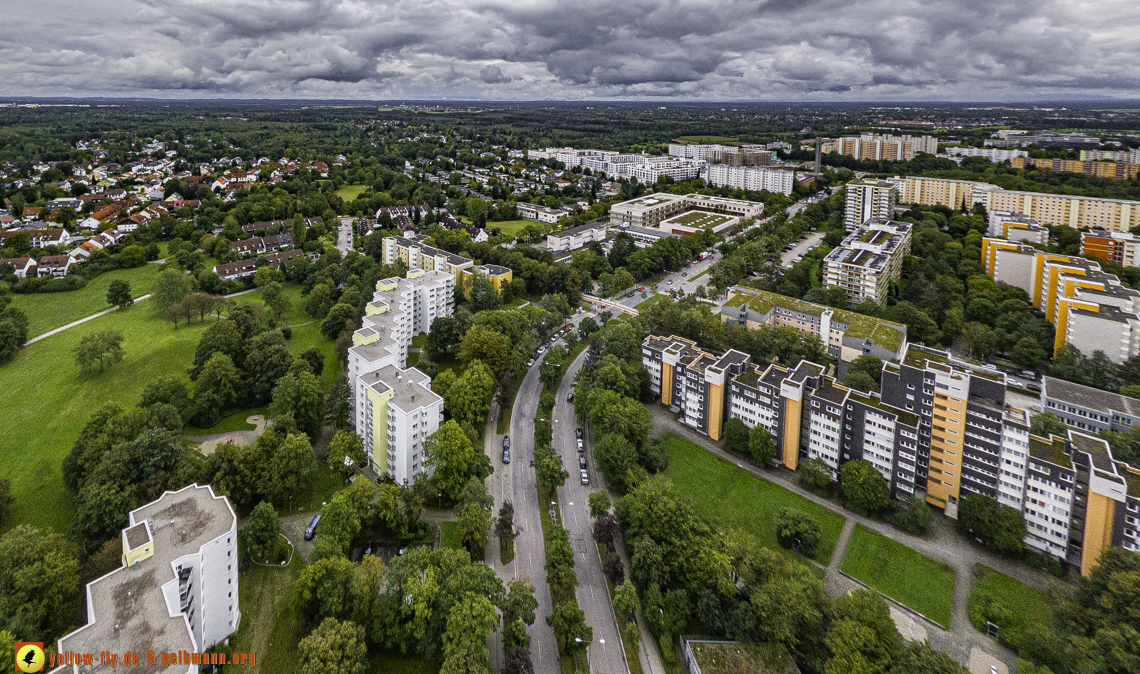 13.09.2024 - das Marx-Zentrum und Wohnanlage am Karl-Marx-Ring 52-62