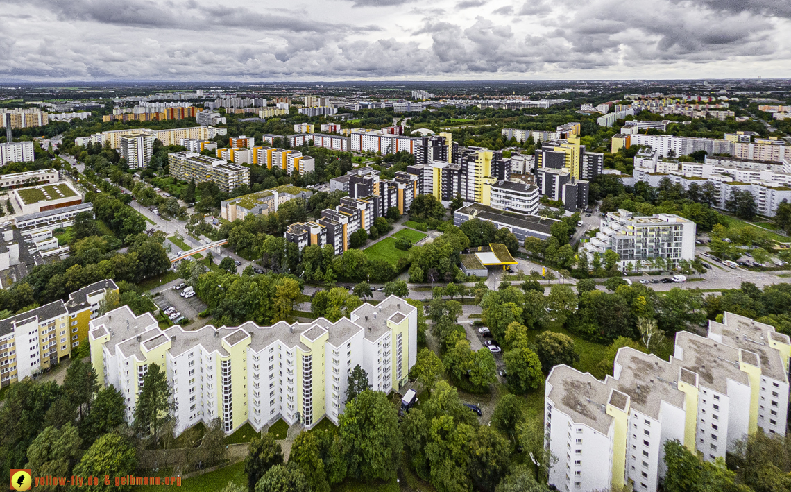 13.09.2024 - das Marx-Zentrum und Wohnanlage am Karl-Marx-Ring 52-62