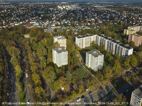 29.10.2024 - Münchner Wohnen am Karl-Marx-Ring 11-21 in Neuperlach