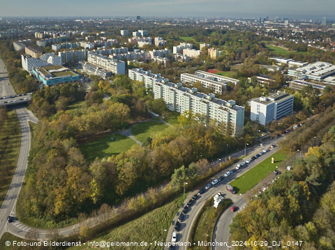 29.10.2024 - Münchner Wohnen am Karl-Marx-Ring 11-21 in Neuperlach
