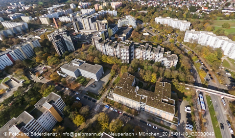 29.10.2024 - Marx-Zentrum, Studentenwohnheim, Wohnanlage Karl-Marx-Ring 52-62, KMR 53-57c Umgebung