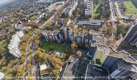 29.10.2024 - Marx-Zentrum, Studentenwohnheim, Wohnanlage Karl-Marx-Ring 52-62, KMR 53-57c Umgebung