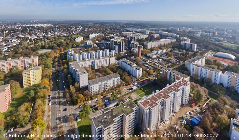 29.10.2024 - Marx-Zentrum, Studentenwohnheim, Wohnanlage Karl-Marx-Ring 52-62, KMR 53-57c Umgebung