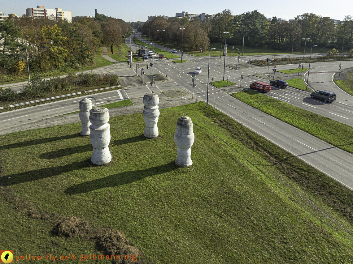 29.10.2024 - Spange und Umgebung in Neuperlach mit Kunstwerk