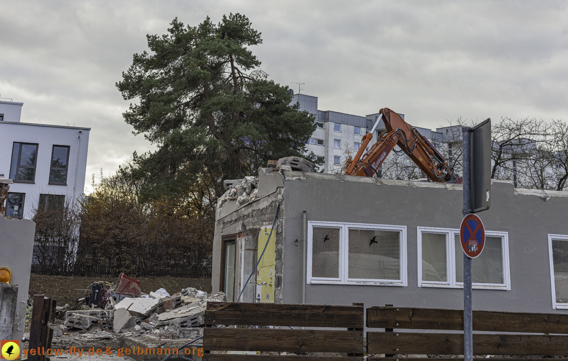 26.11.2024 - Baustelle in der Niederalmstraße Ecke Hugo-Lang-Bogen in Neuperlach