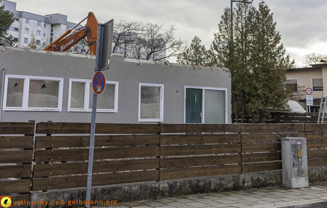 26.11.2024 - Baustelle in der Niederalmstraße Ecke Hugo-Lang-Bogen in Neuperlach