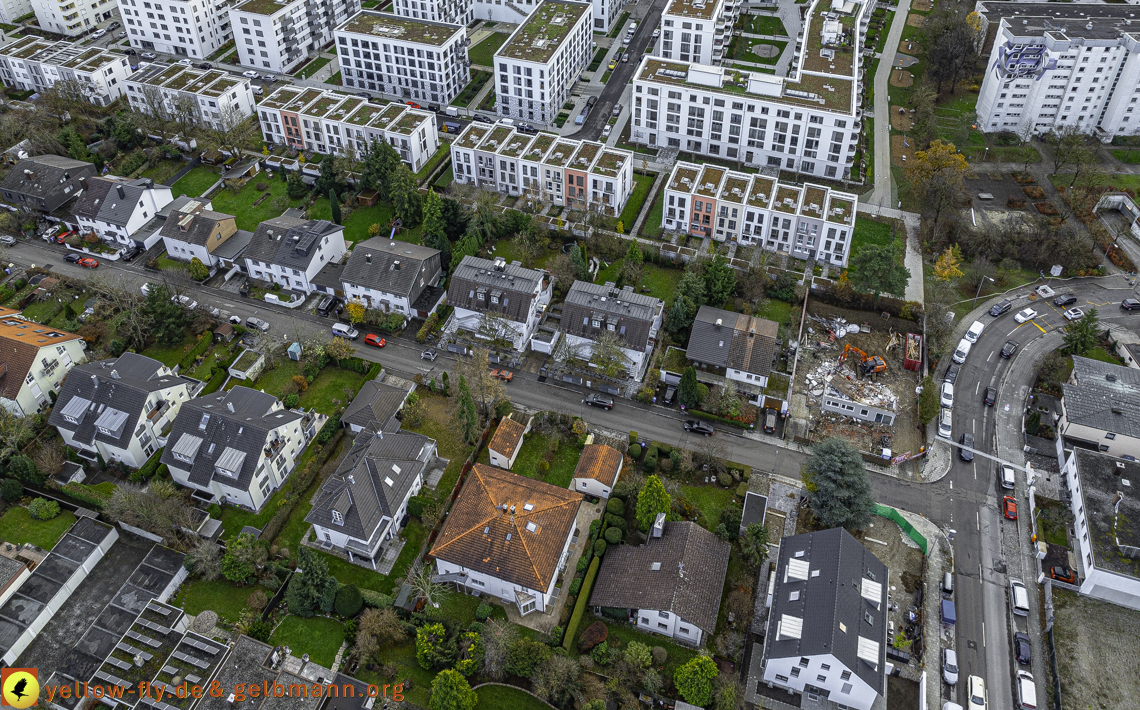 26.11.2024 - Abriss der Niederalmstraße 25 in Neuperlach