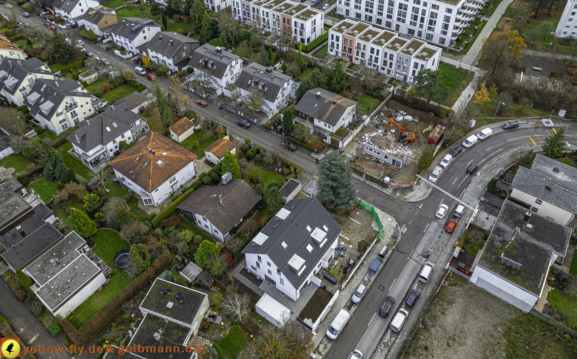 26.11.2024 - Abriss der Niederalmstraße 25 in Neuperlach