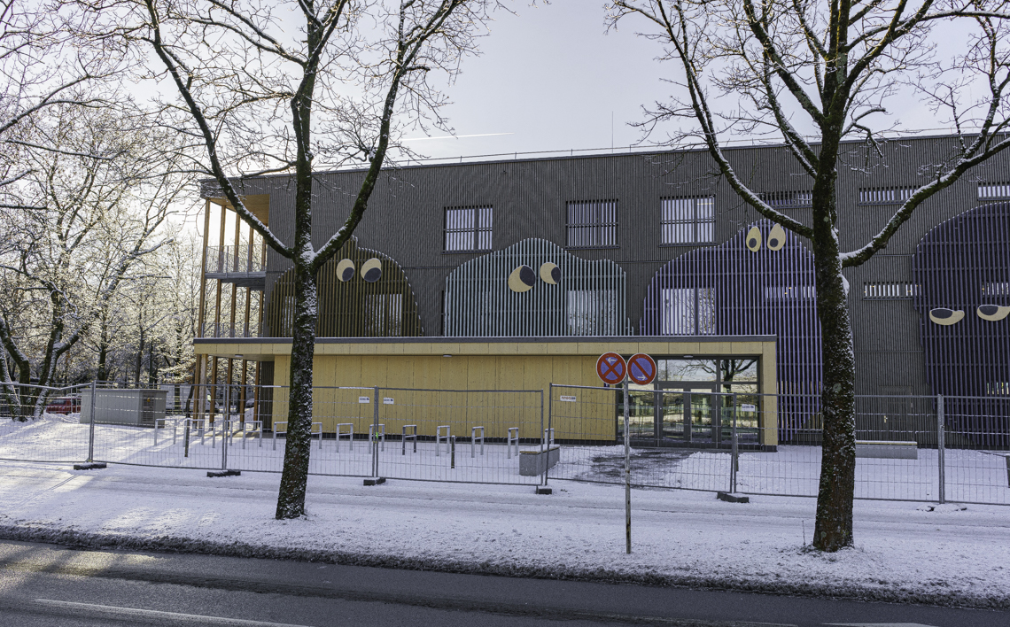 05.01.2025 - Groß-Baustelle Haus für Kinder in Neuperlach