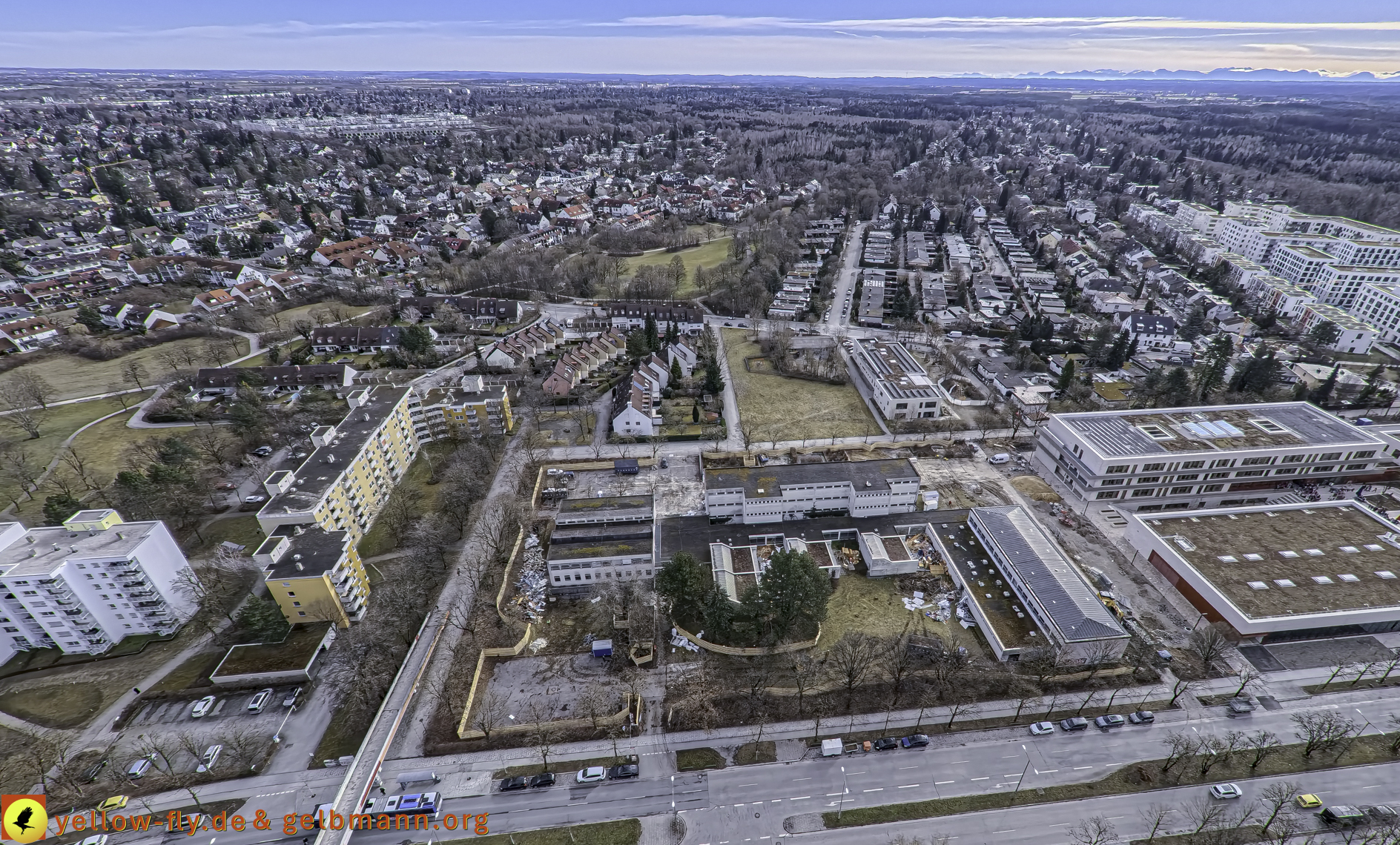 27.02.2025 - Abriss der Grundschule am Karl-Marx-Ring in Neuperlach
