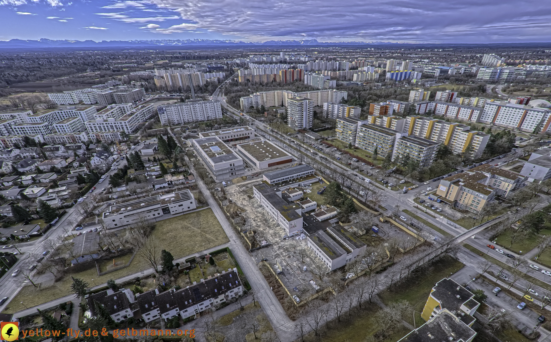 27.02.2025 - Abriss der Grundschule am Karl-Marx-Ring in Neuperlach