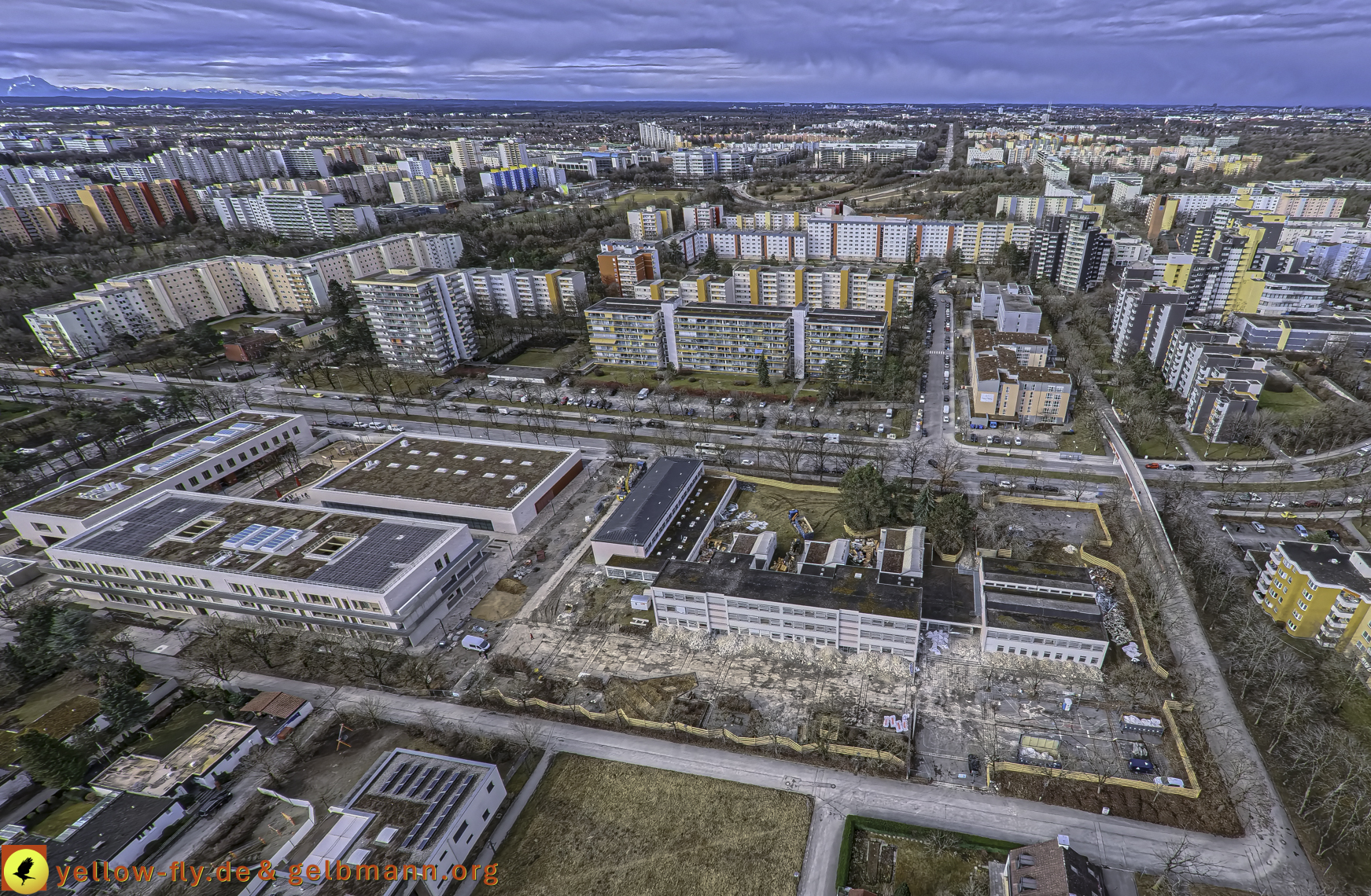 27.02.2025 - Abriss der Grundschule am Karl-Marx-Ring in Neuperlach