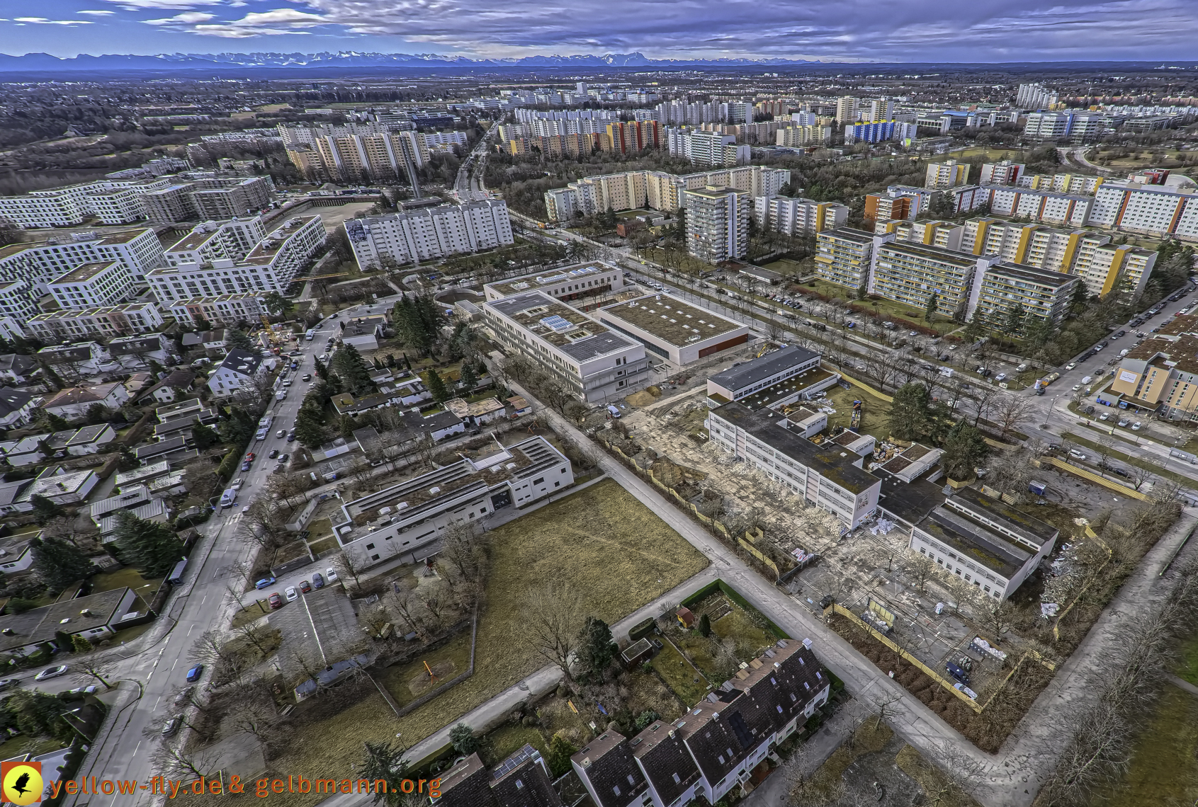 27.02.2025 - Abriss der Grundschule am Karl-Marx-Ring in Neuperlach