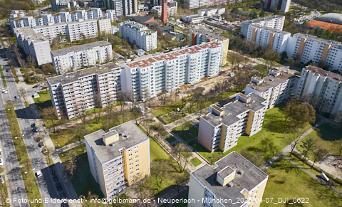 07.04.2025 - Münchner Wohnen am Karl-Marx-Ring 11-21 in Neuperlach