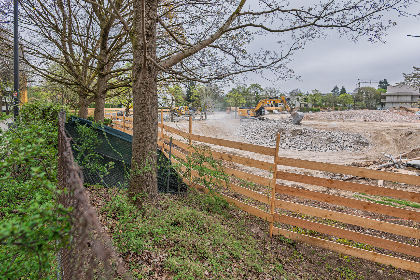 16.04.2025 - Abriss der Grundschule am Karl-Marx-Ring