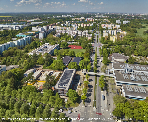 29.04.2025 - Abrissbaustelle Kindergarten an der Heinrich-Wieland-Strasse in Neuperlach