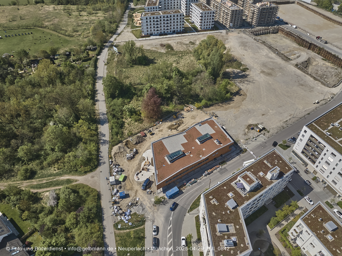 29.04.2025 - Quartierpark und Alexisquartier in Neuperlach